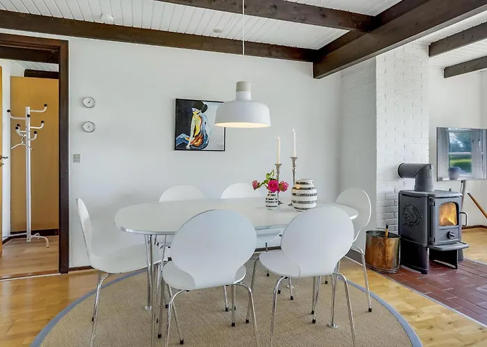Сasa de vacaciones 3 Bedroom Cozy In